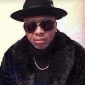 Meet your Posher, Ron